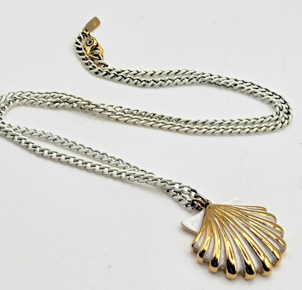 Monet Shell Pendant Necklace Gold Tone White Enamel Nautical 1980s Retro Scallop